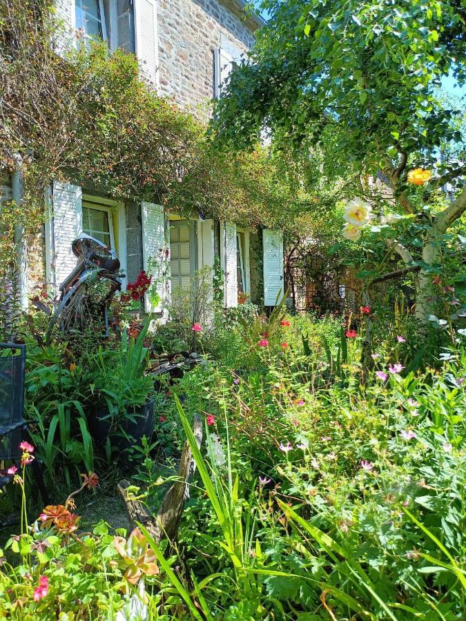 Chambre Douillette Dans Longere Au Vert Lanvallay Exterior foto